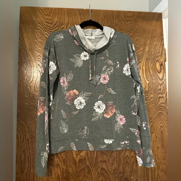 Maurice’s Green Floral Cowl Neck Sweatshirt - Picture 1 of 9